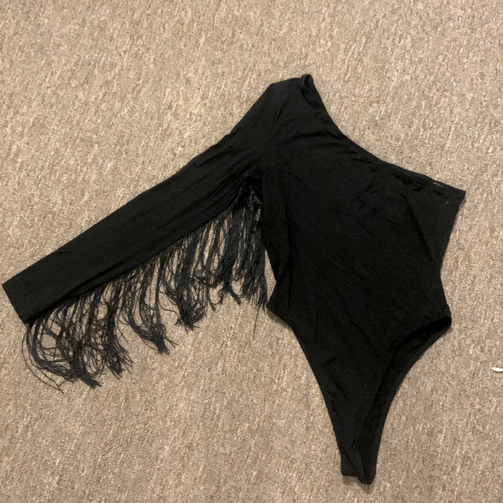 Shein Sz medium one shoulder long sleeve black bodysuit with fringe
